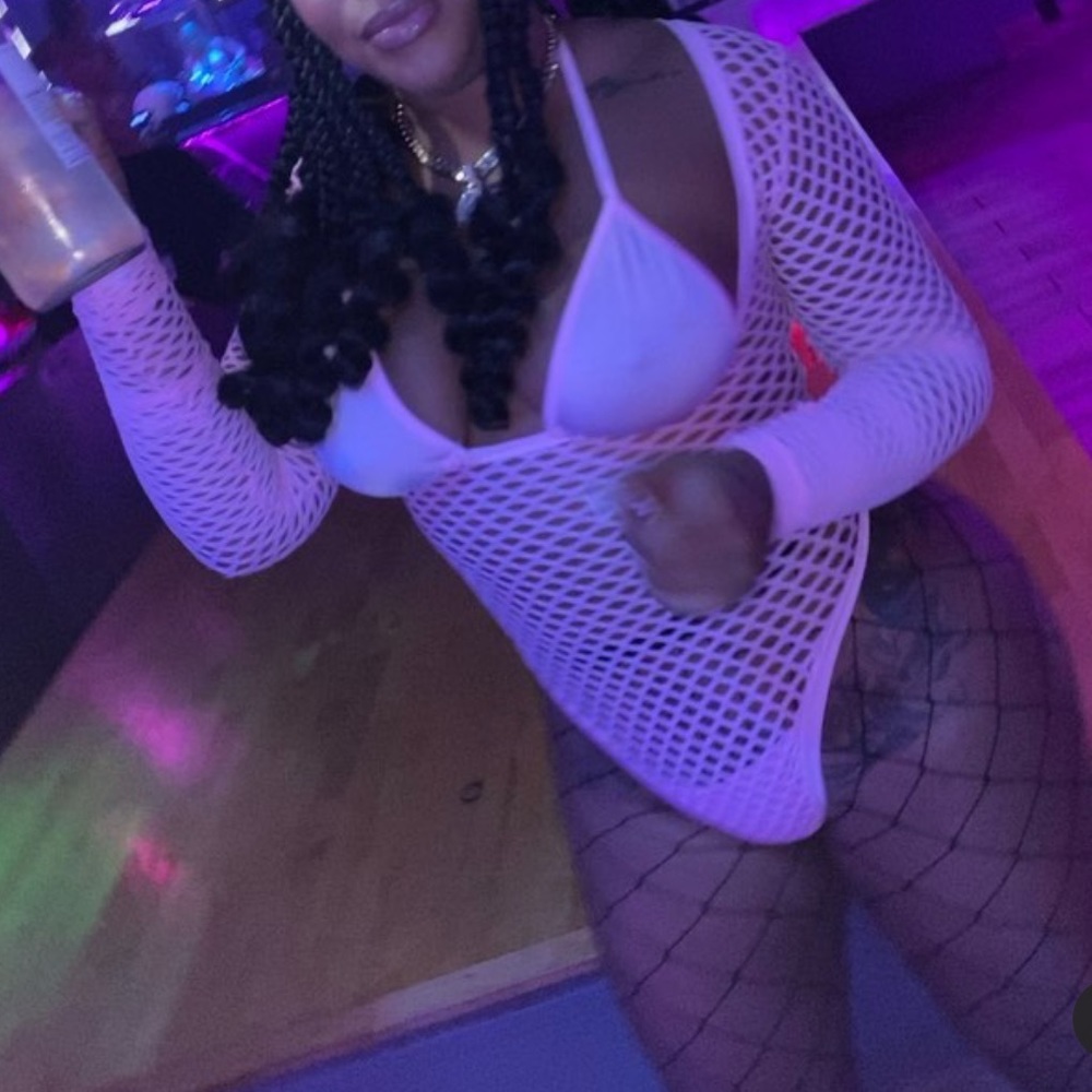 Bartending Outfit - Used - 2 Piece - Light Pink - Picture 2 of 2